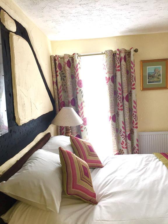 The Talbot Hotel Cleobury Mortimer المظهر الخارجي الصورة