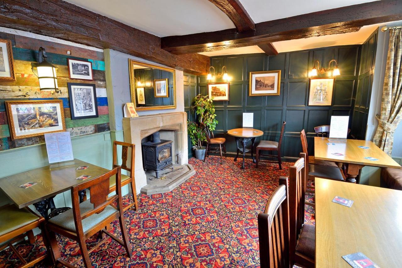 The Talbot Hotel Cleobury Mortimer المظهر الخارجي الصورة