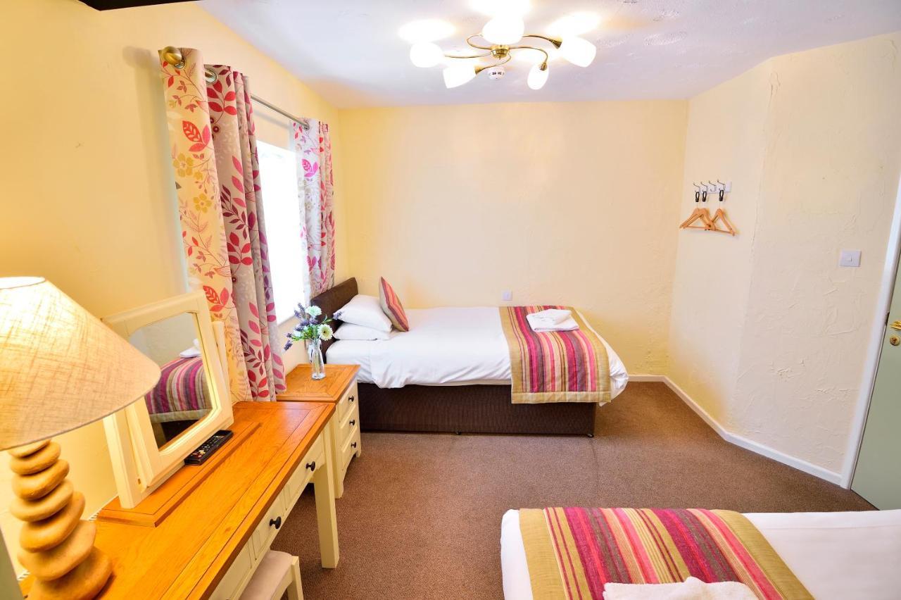 The Talbot Hotel Cleobury Mortimer المظهر الخارجي الصورة